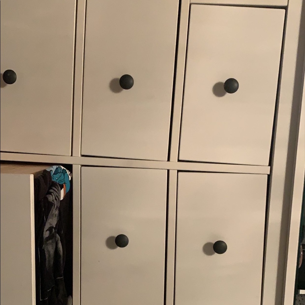 Dresser knobs - Picture 5 of 5